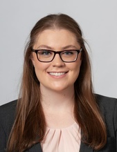 Clerkship headshot Jennifer Schrauth